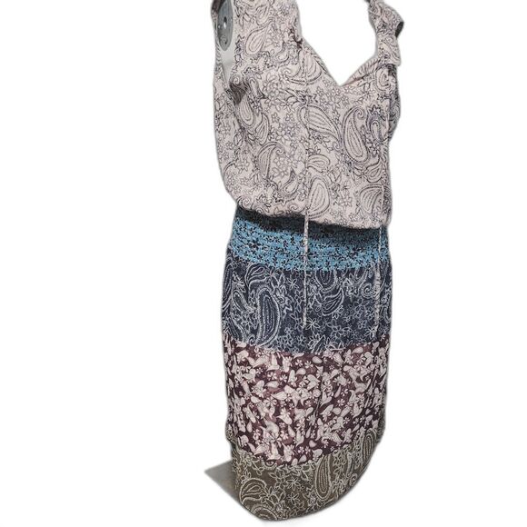 CAbi Dresses & Skirts - Cabi Small dress sheath v-neck tie collar flower paisley stretch elastic waist